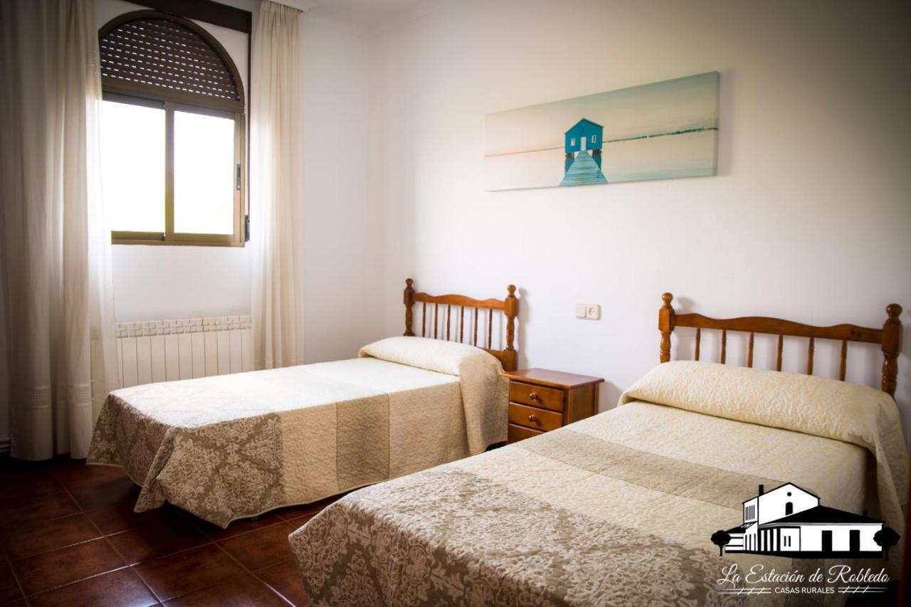 Casas Rurales La Estacion De Robledo Kültér fotó