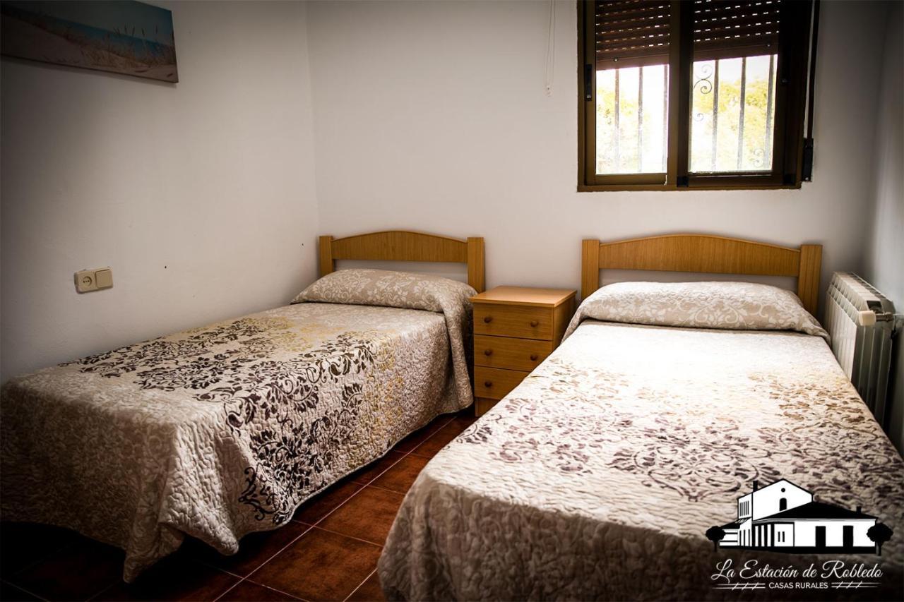 Casas Rurales La Estacion De Robledo Kültér fotó