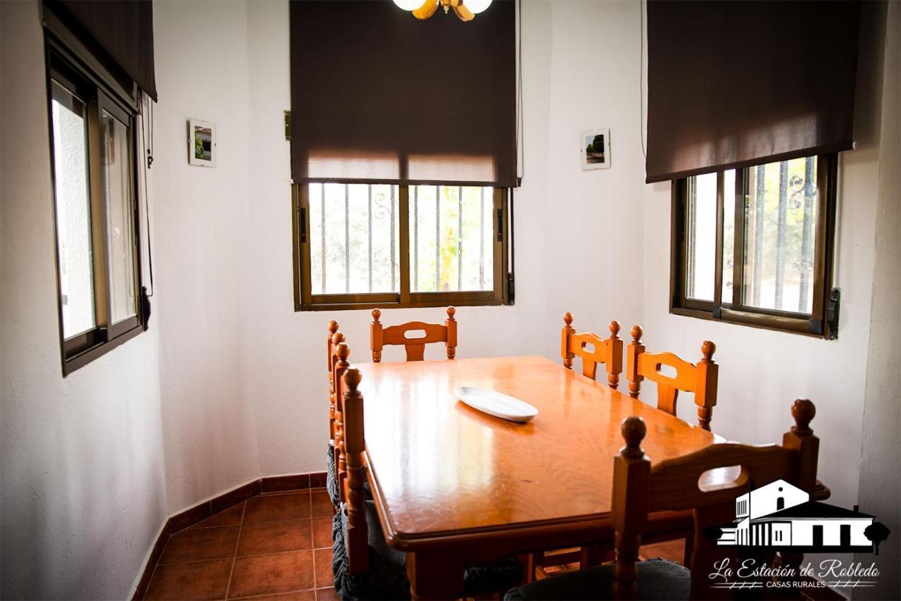 Casas Rurales La Estacion De Robledo Kültér fotó